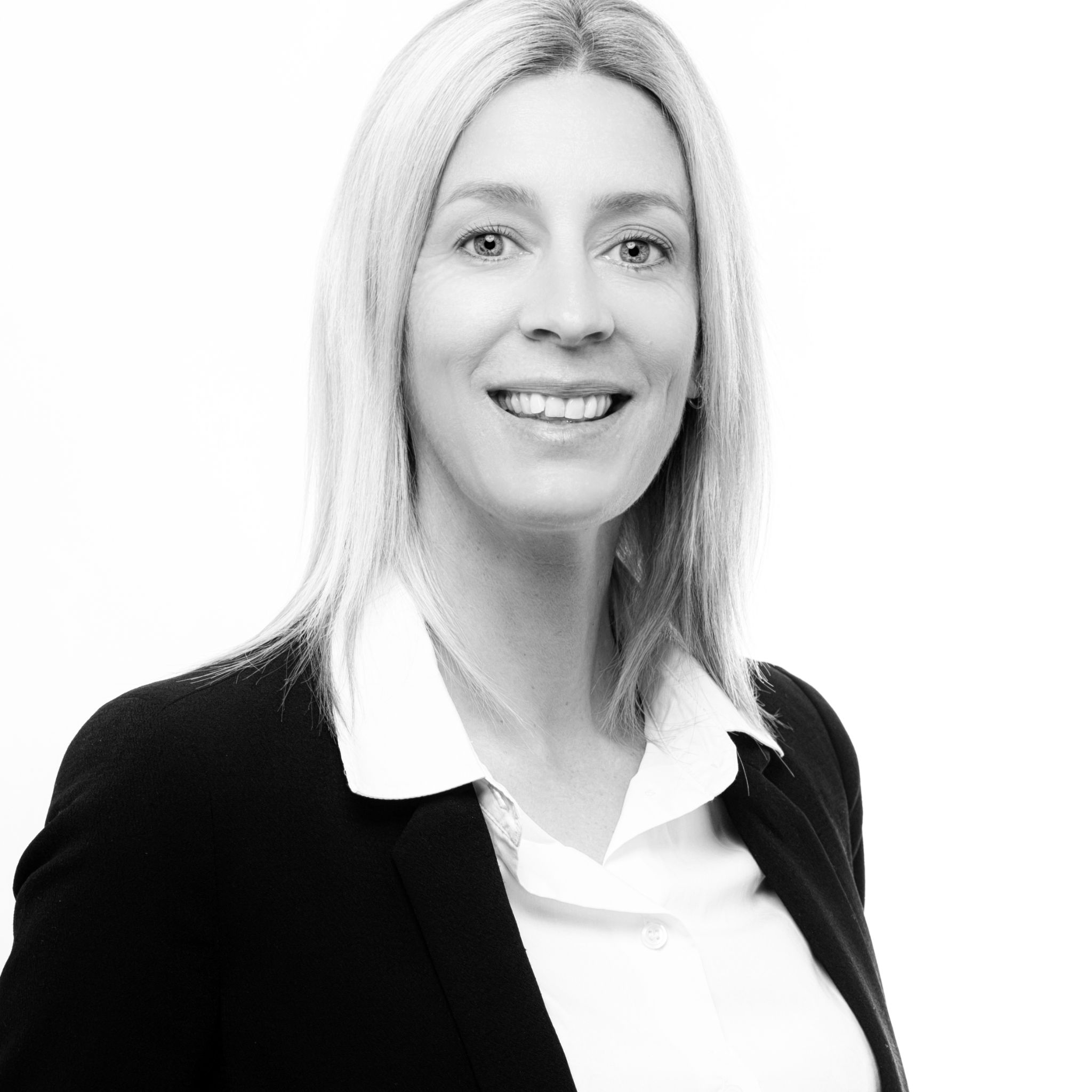 Schmidt portraits 2022 095 ppcarreNB