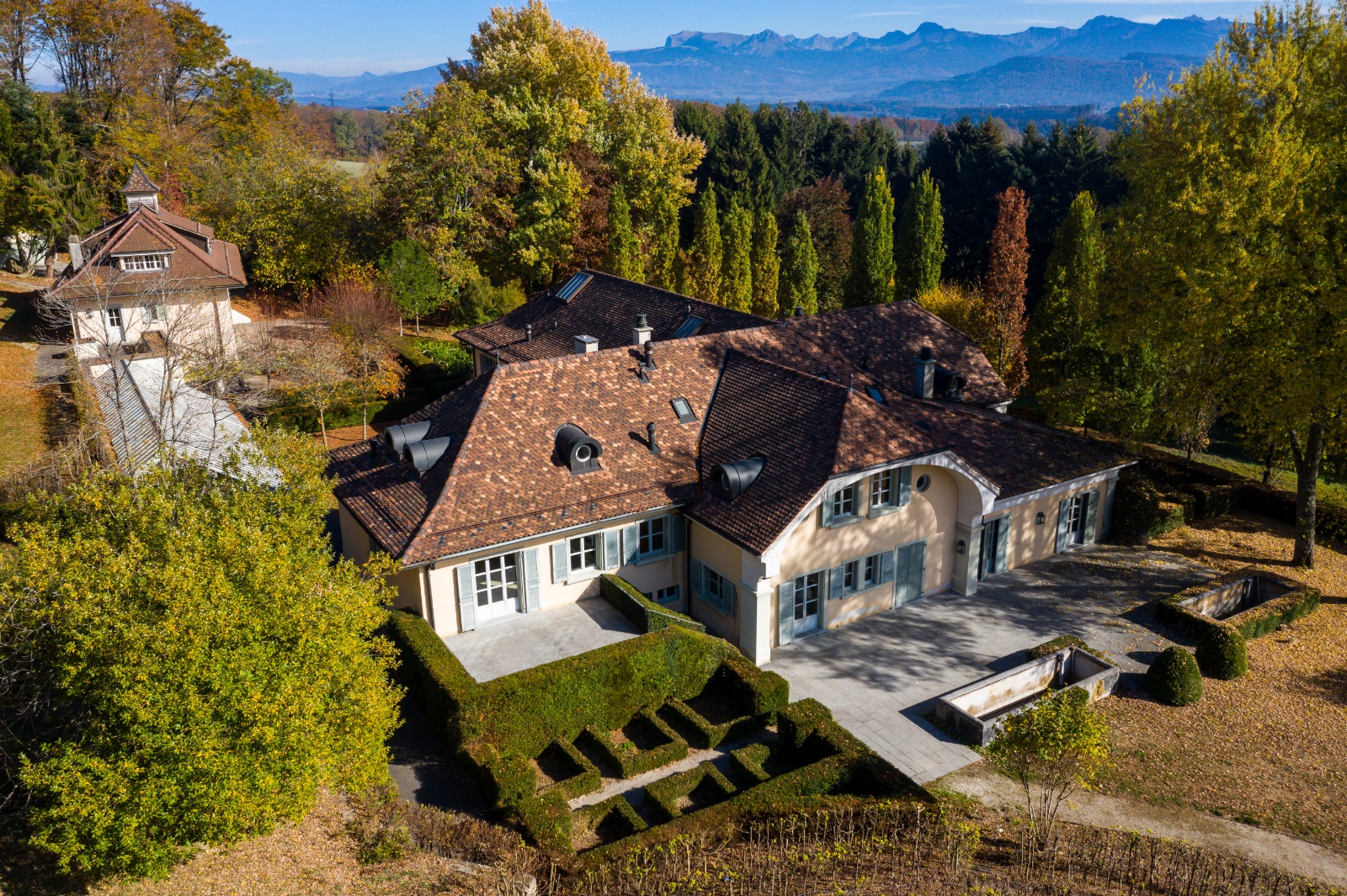 Savigny drone 010