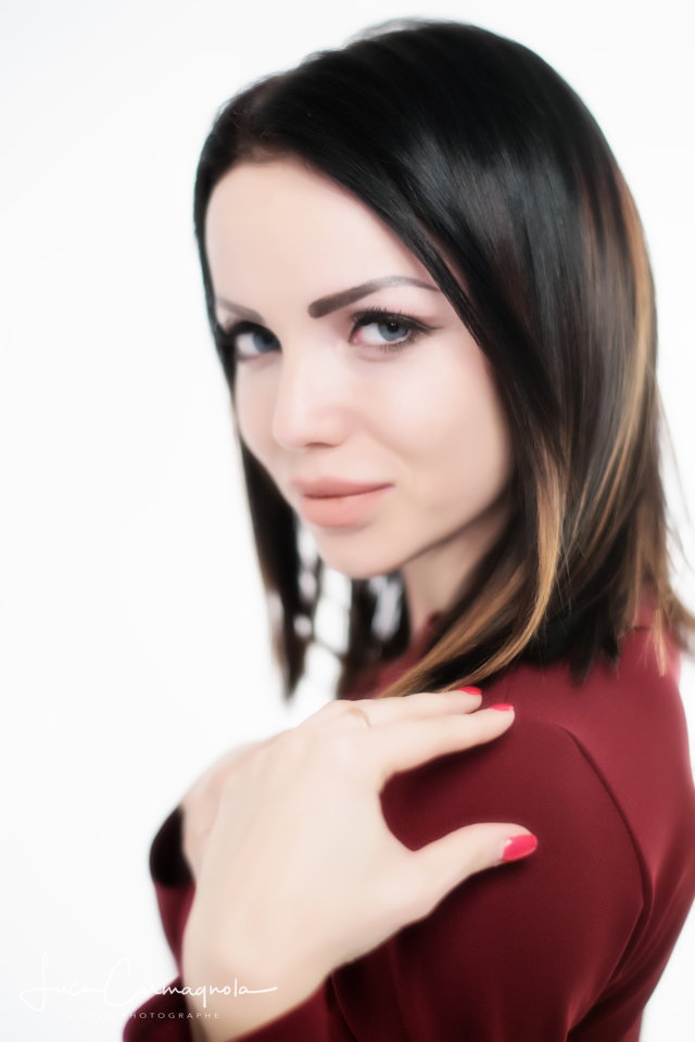 Alina 232