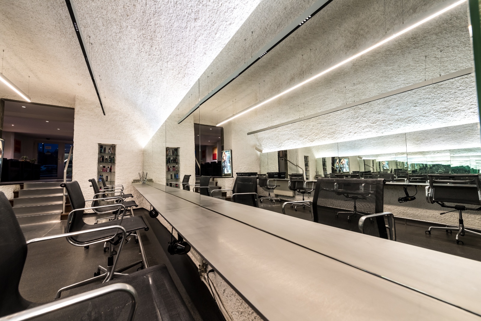 Salon 011