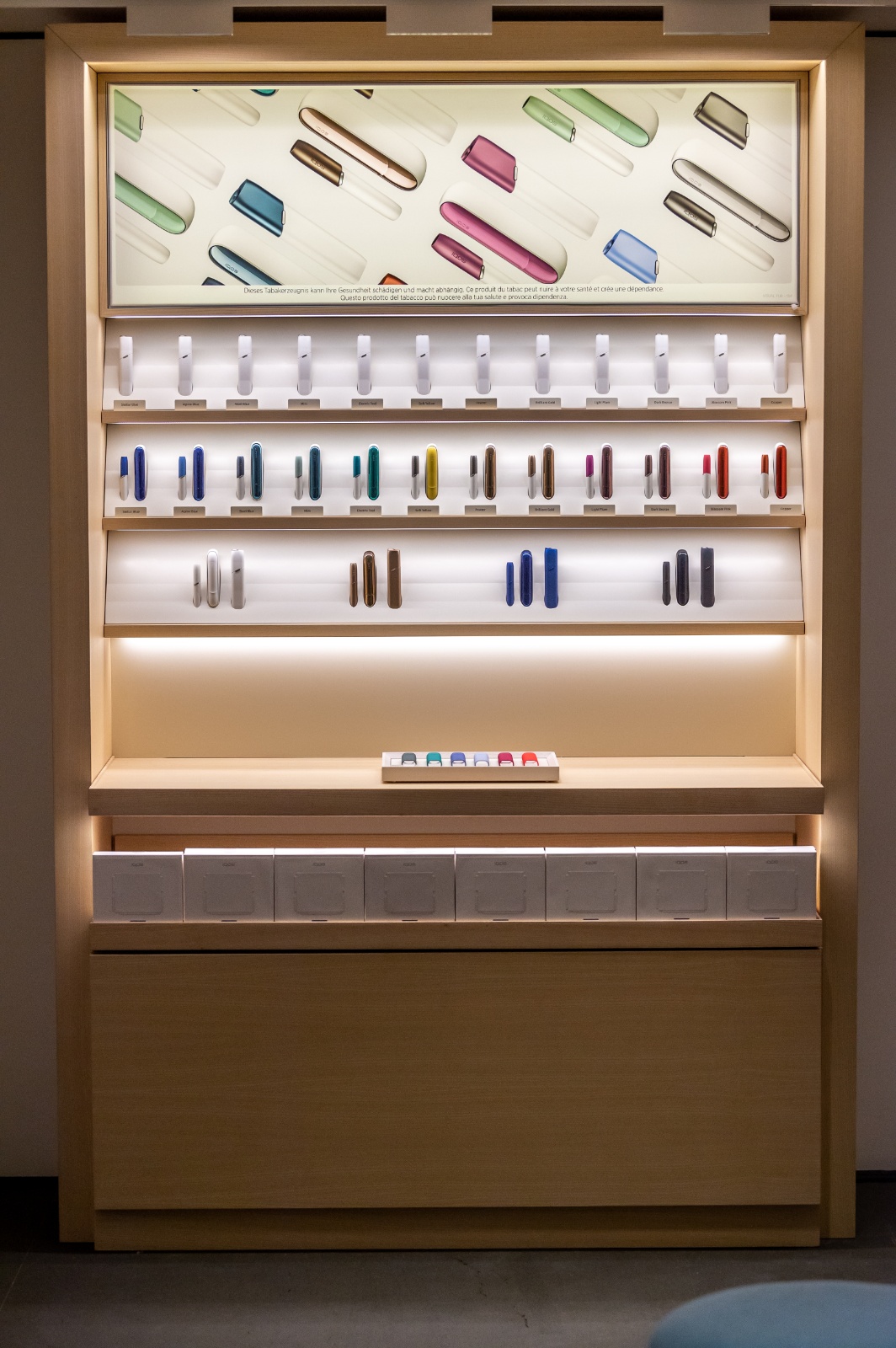 IQOS Zurich 14 12 18 058