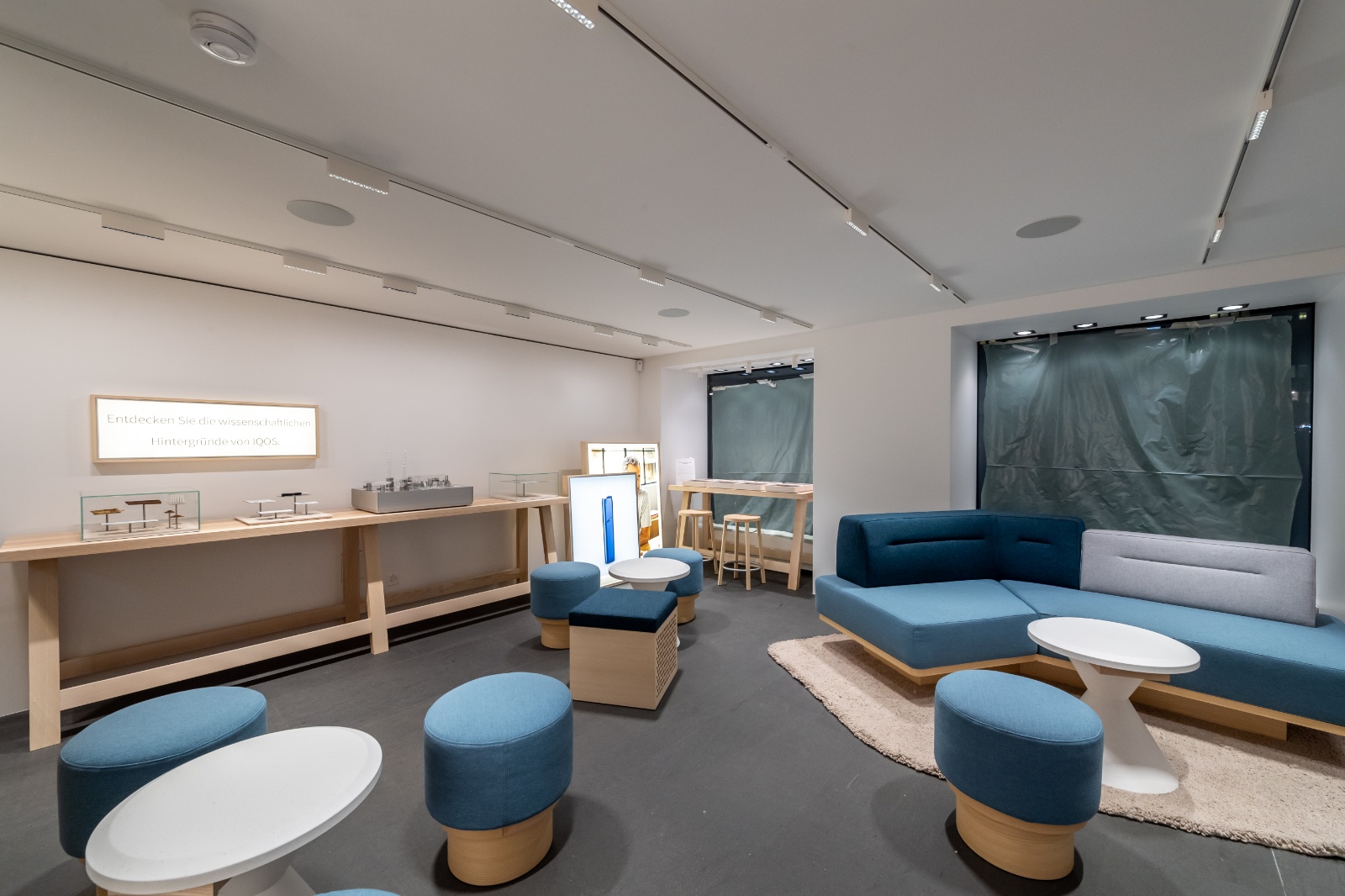 IQOS Zurich 14 12 18 063